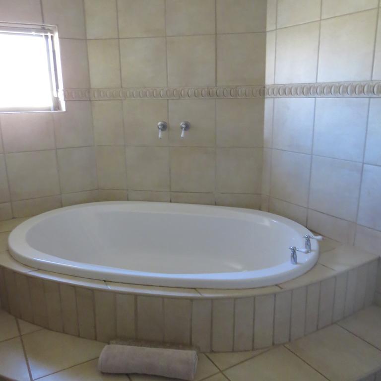 Hostal Bella Vista Self Catering Clarens Exterior foto