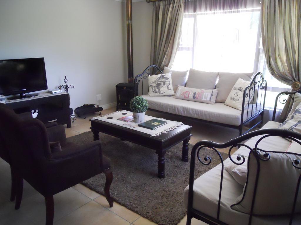 Hostal Bella Vista Self Catering Clarens Exterior foto
