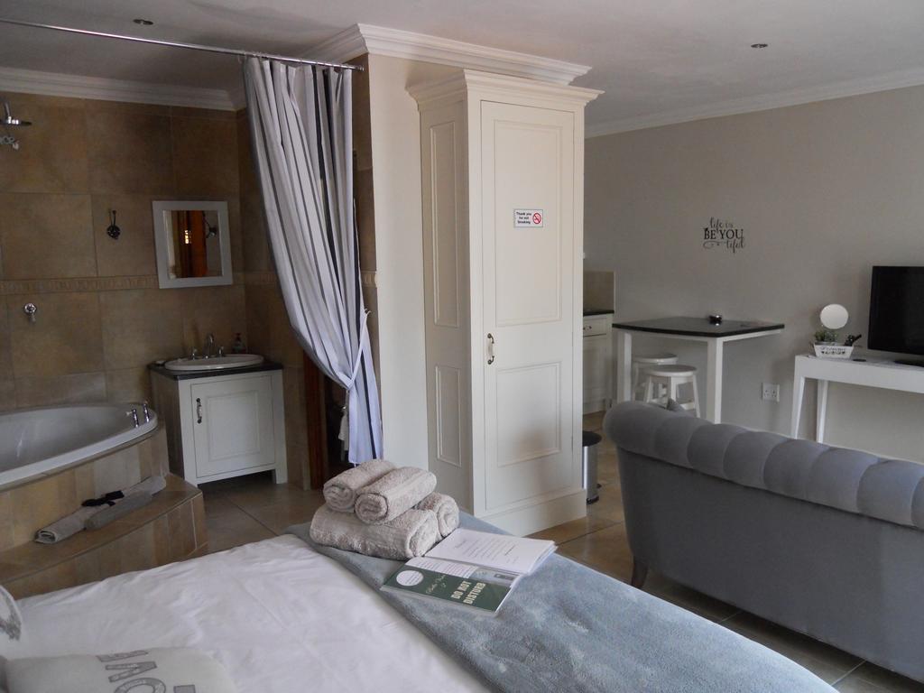 Hostal Bella Vista Self Catering Clarens Exterior foto